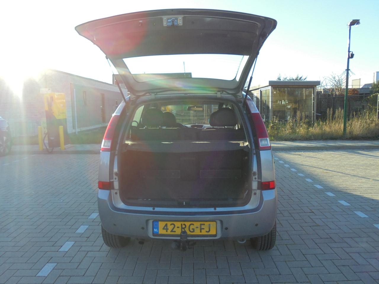 Meriva 1.4 Maxx Cool Leuke nette auto met N.A.P en Apk slechts € 1495