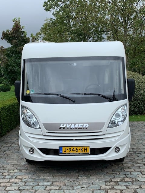 Camper