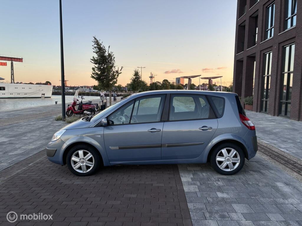 Renault Scenic 1.6-16V Automaat Airco km117.584 Nap BJ2006