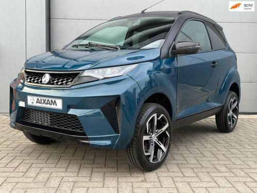 Aixam Crossover brommobiel suv met abs en reservewiel