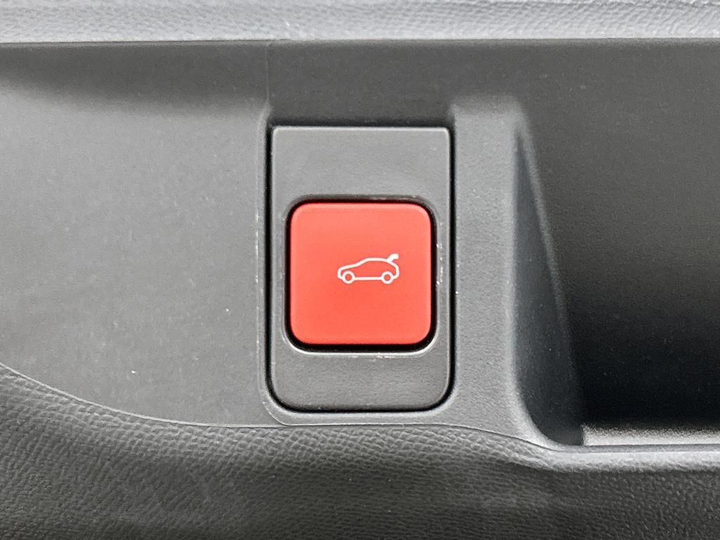 Ds Ds 4 130 pk performance line | rijklaar | panoramdak | elektische stoele