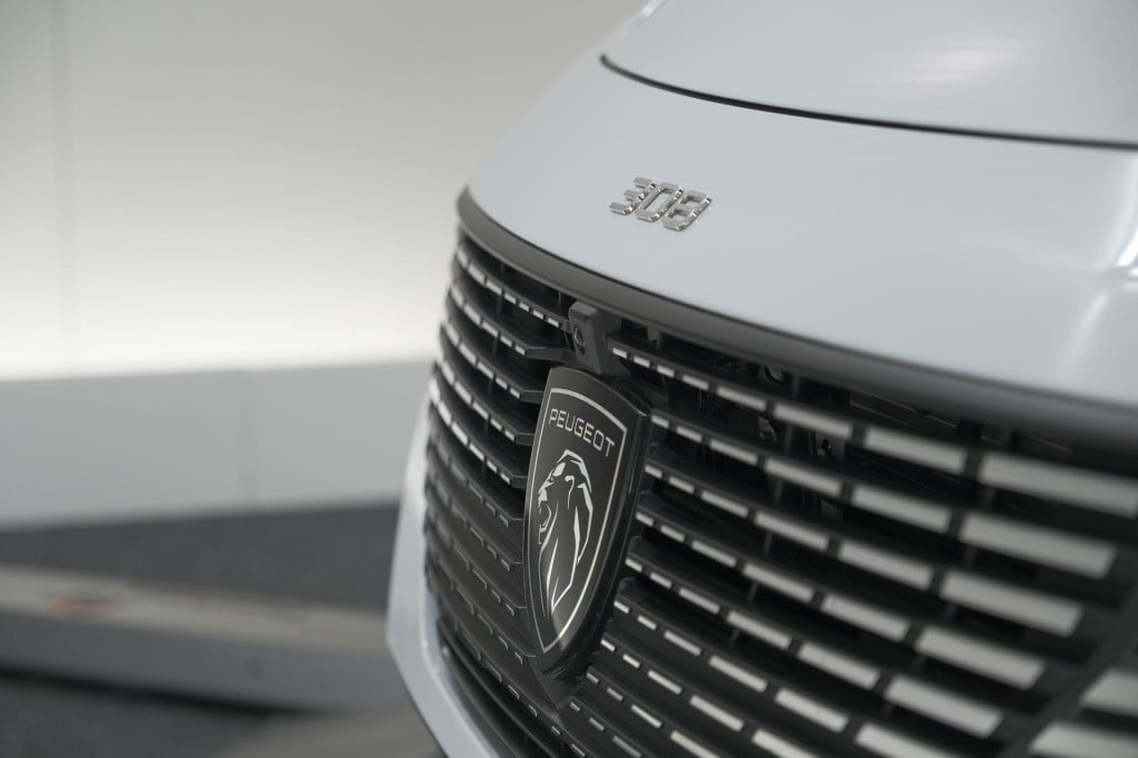 Peugeot 308 sw 1.6 plug-in hybrid 180 allure | perfecte staat | 360 camera 