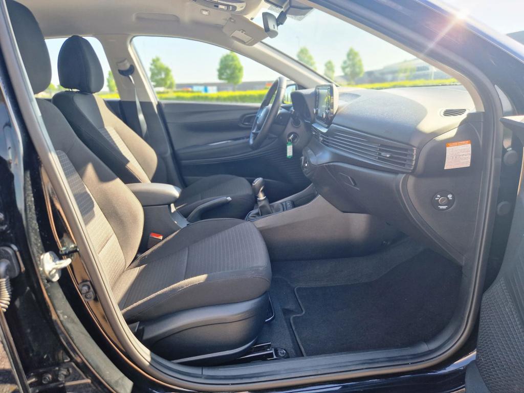 Hyundai I 20 1.0 t-gdi comfort | 1e eigenaar | camera | airco | lane assist