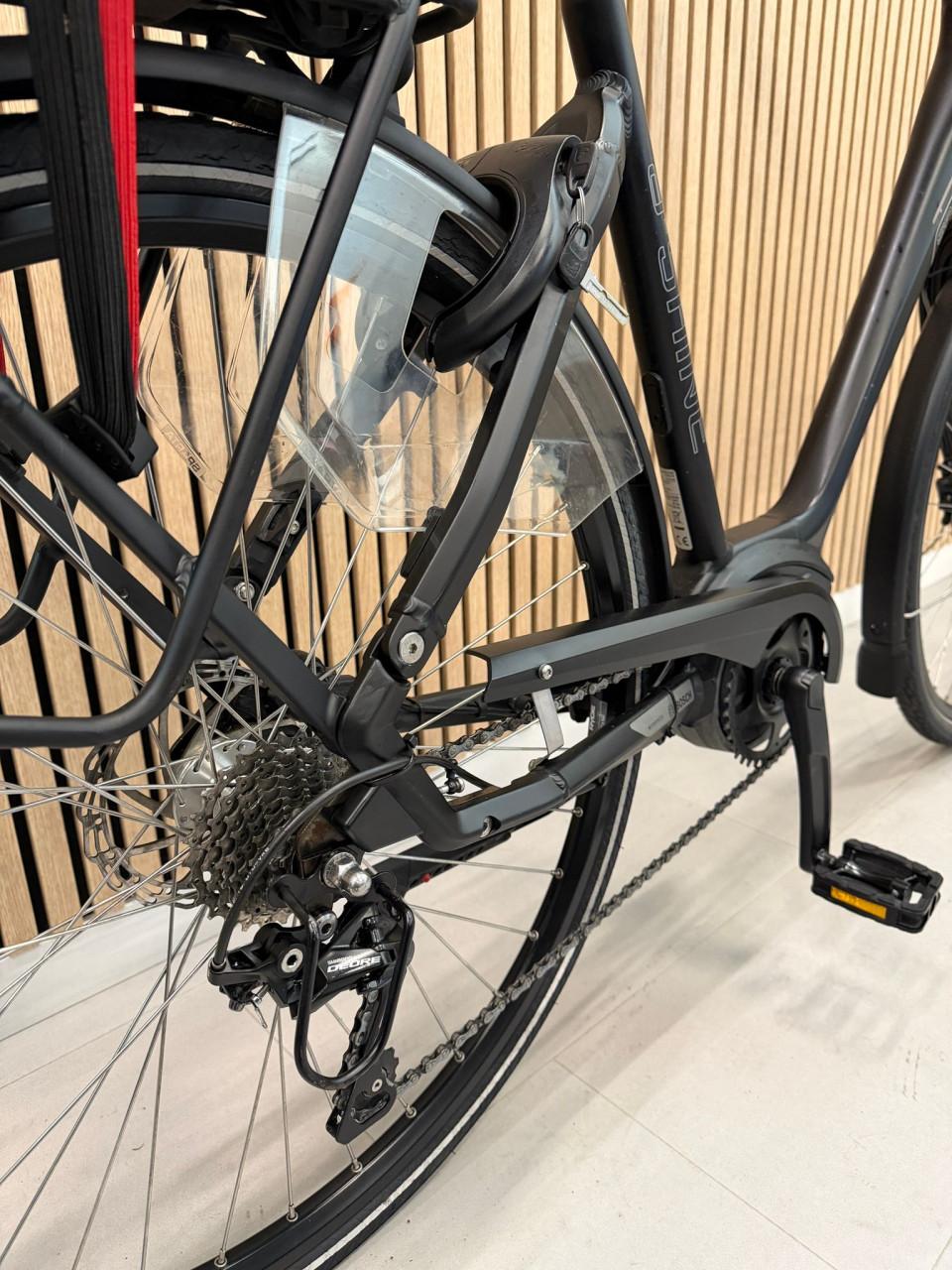 Sparta A-Shine M10B Bosch Active Line Plus 57CM 500Wh