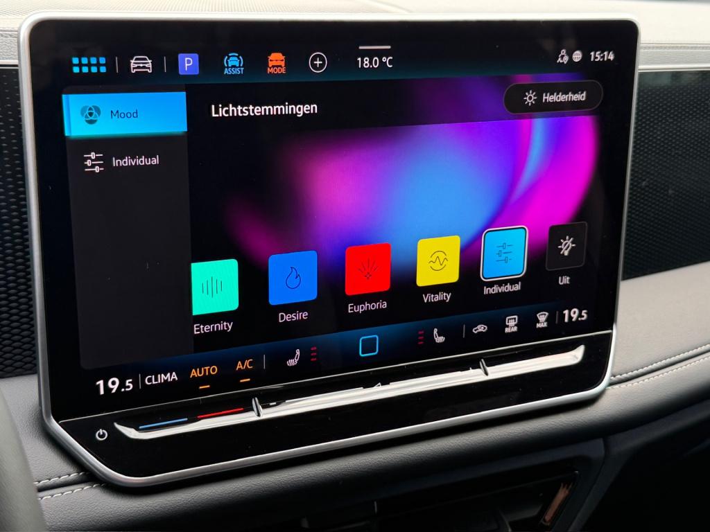 Volkswagen Tiguan 1.5 etsi 150pk dsg goal | trekhaak | 360 camera | iq ligh