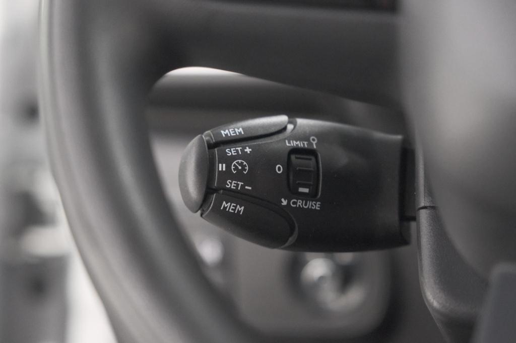Citroen C3 puretech 82 feel edition | parkeersensoren | apple carplay | nav