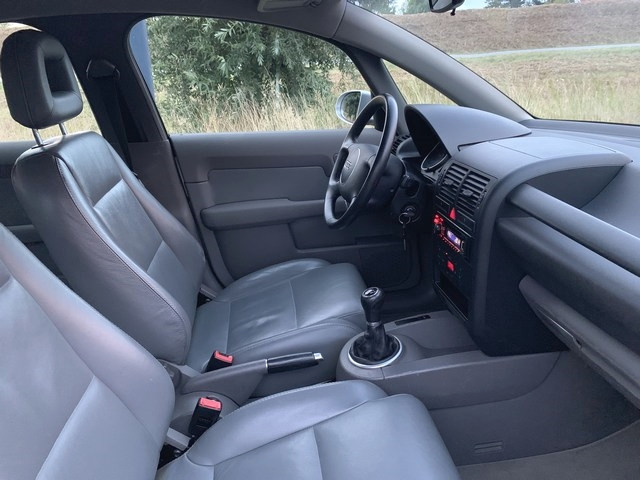 Audi A2 - v e r k o c h t