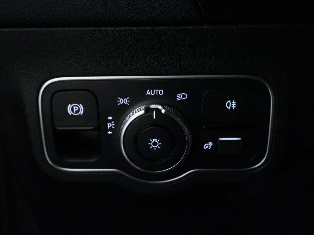 Mercedes-Benz B-Klasse 200 premium plus rijassistentiepakket | panoramaschu
