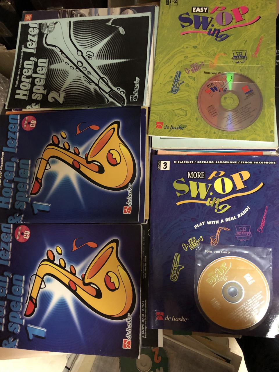 Muziek boeken,altsax,gitaar fluit