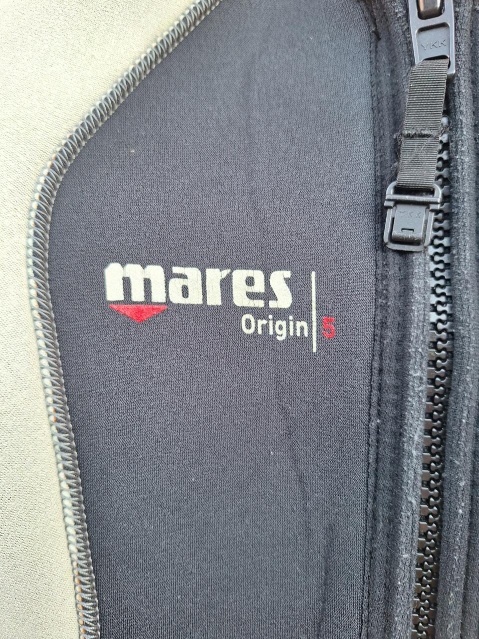 Mares dubbel duikpak maat 4