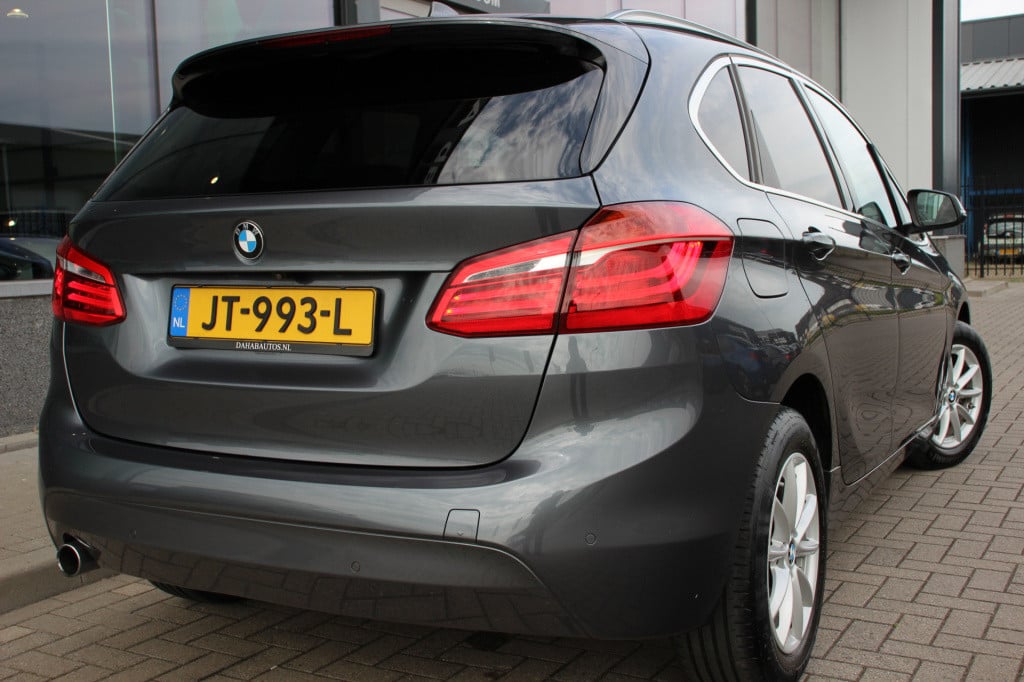 BMW 2-serie active tourer 216i centennial high executive | leder | hud | de