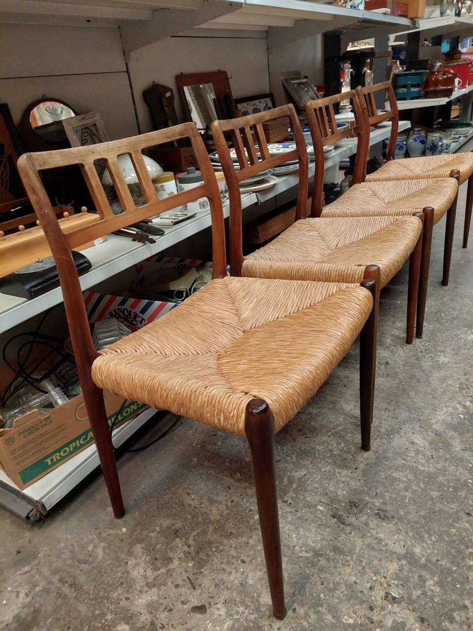 Vintage designstoelen Niels Otto Molle