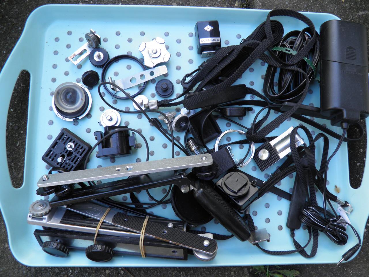 Snoertjes en onderdelen analoge camera's