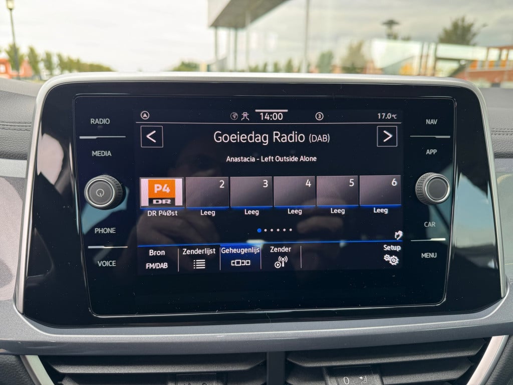 Volkswagen T-roc 1.5 tsi style edition dsg / carplay , elektische achterkle