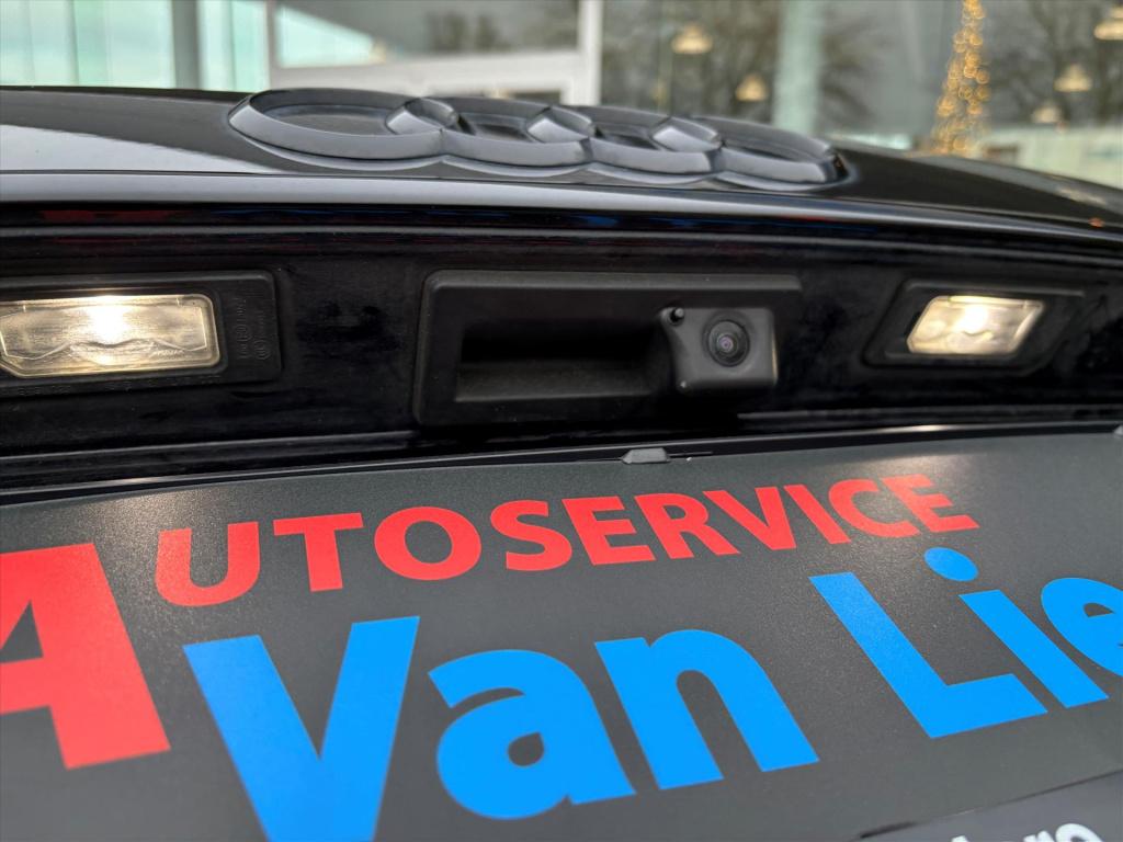 Audi A4 avant 40 tfsi 204pk mhev s tronic s edition competition| pano dak| 