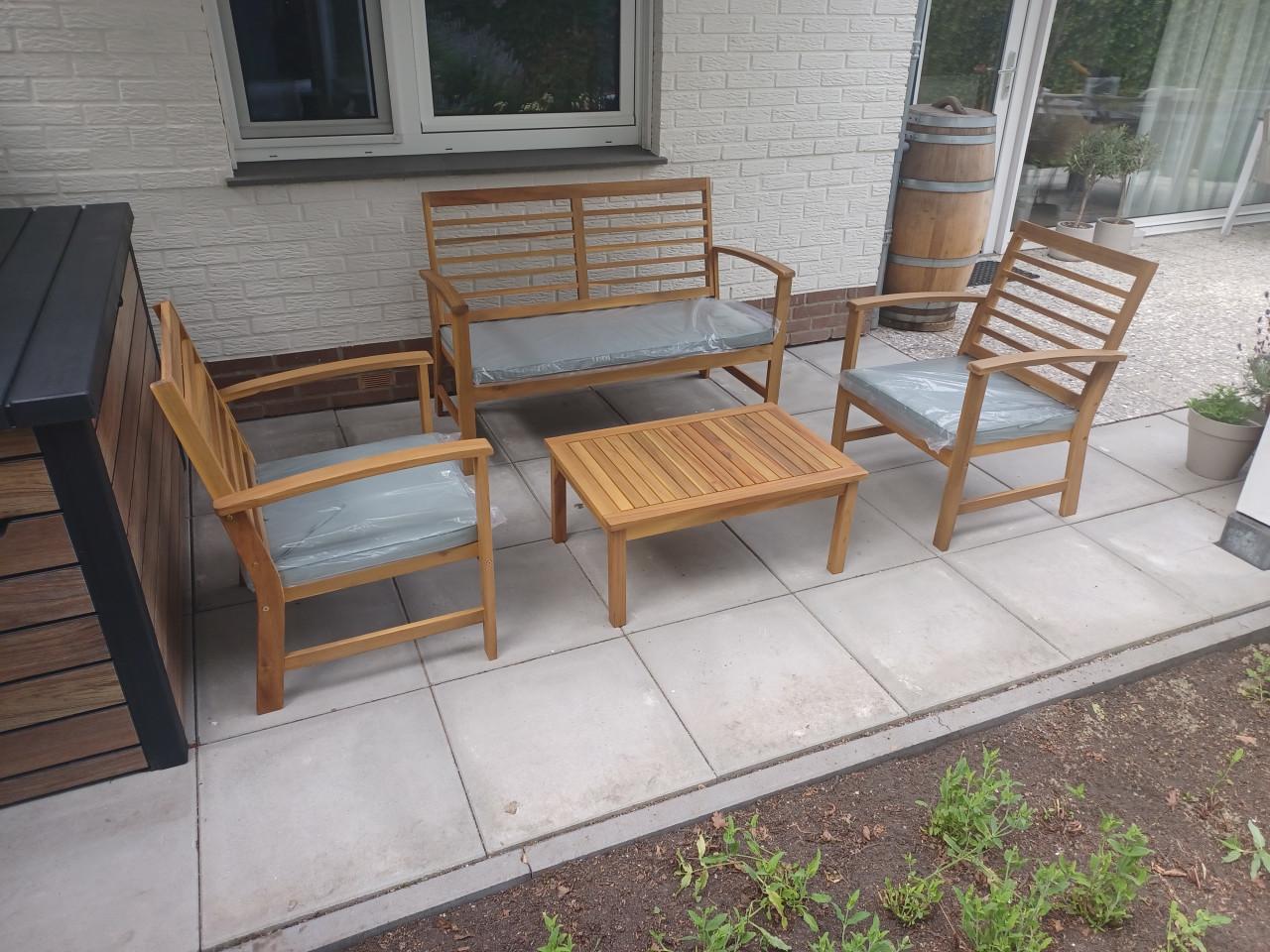 Lounge set met zitkussens, acaciahout 2zit+ 2x 1zit + tafeltje