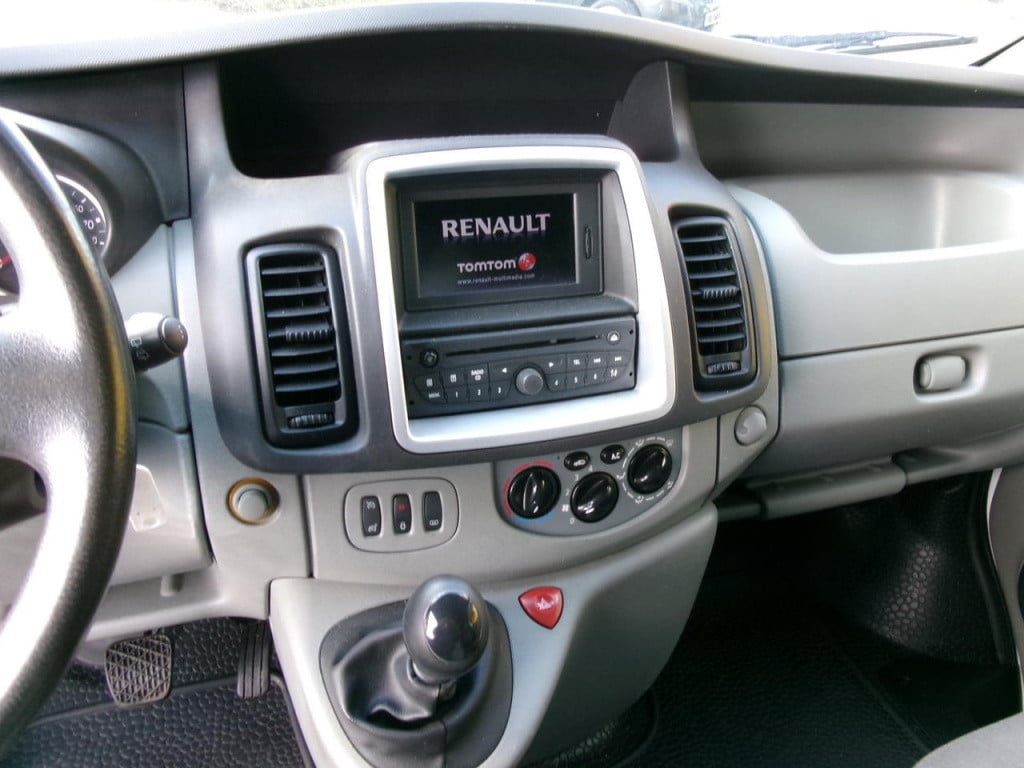 Renault Trafic 2.0 dci airco, navi, cruise-contr., pdc