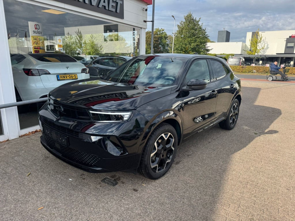 Opel Mokka 1.2 turbo gs black pack (model 2025)
