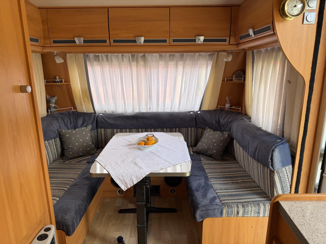 Caravan Wilk 490 UE S5