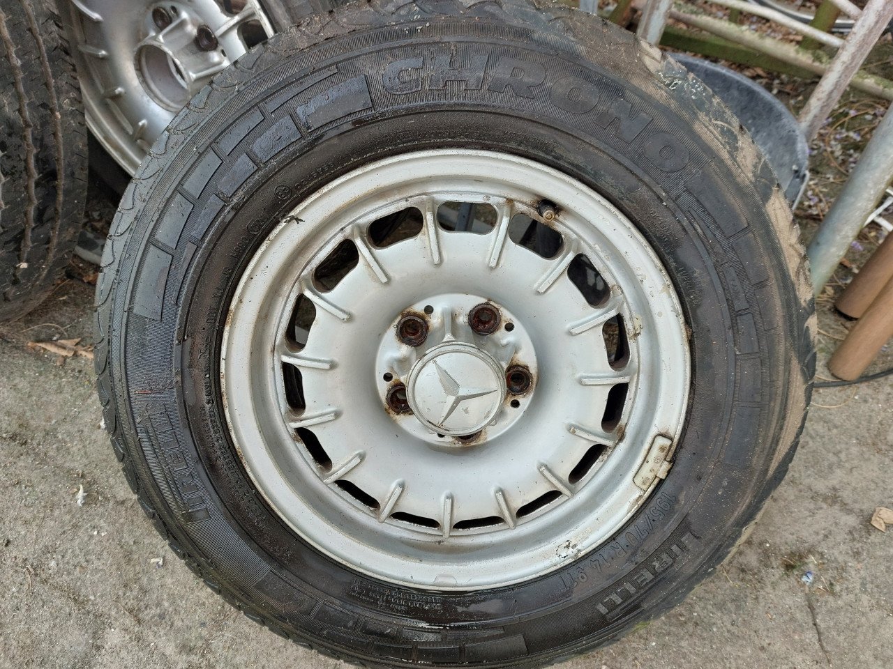 Barok/ kroonkurk velgen Mercedes W123