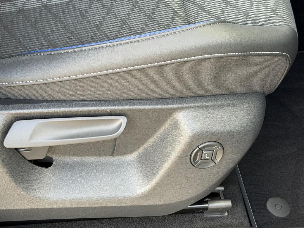 Volkswagen Tiguan 1.5 ehybrid r-line | black line | 360 camera | trekhaak |