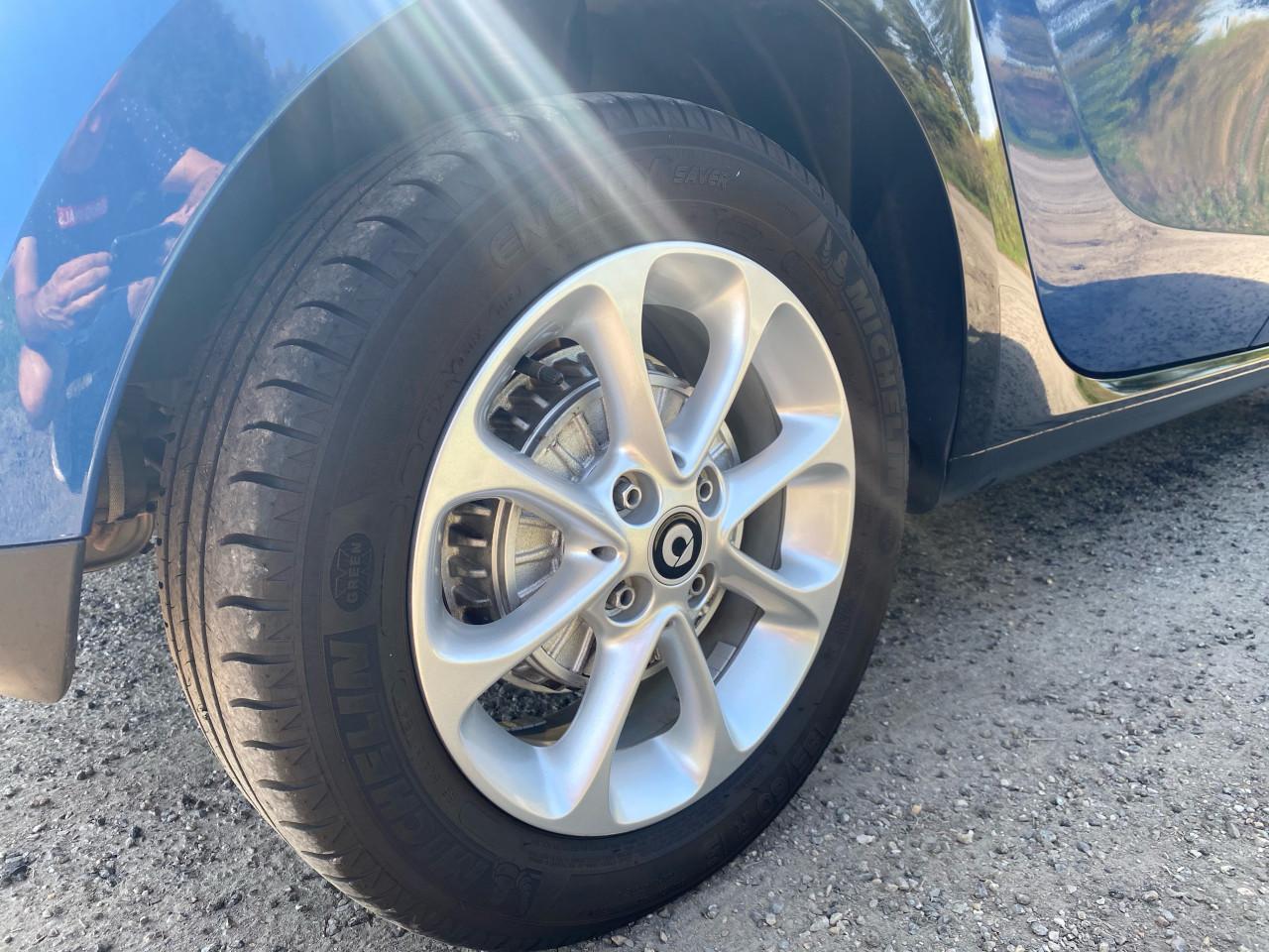 Smart Forfour 1.0. bwj2015 weinig kilometers