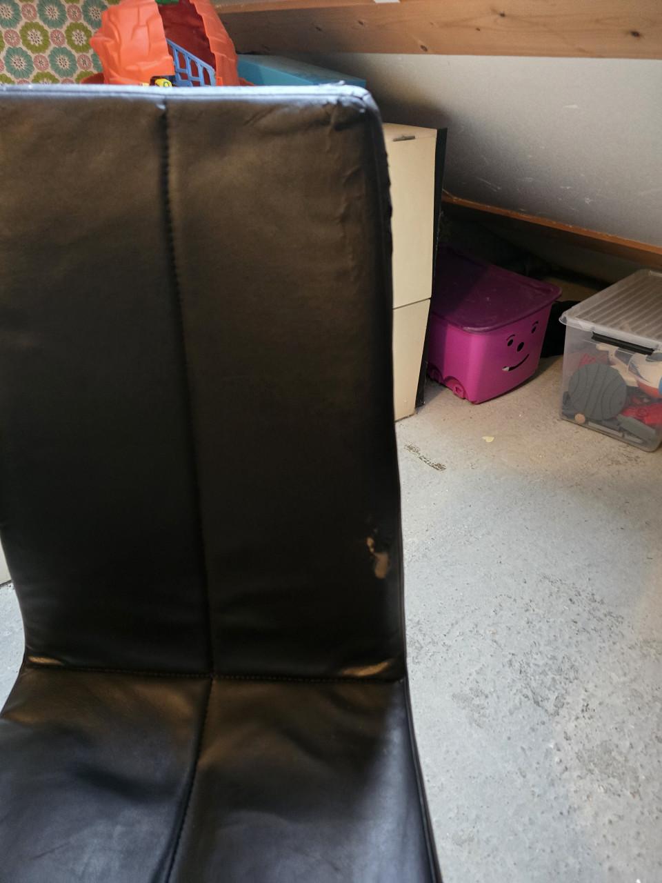 Gratis weg te geven Eetkamerstoelen