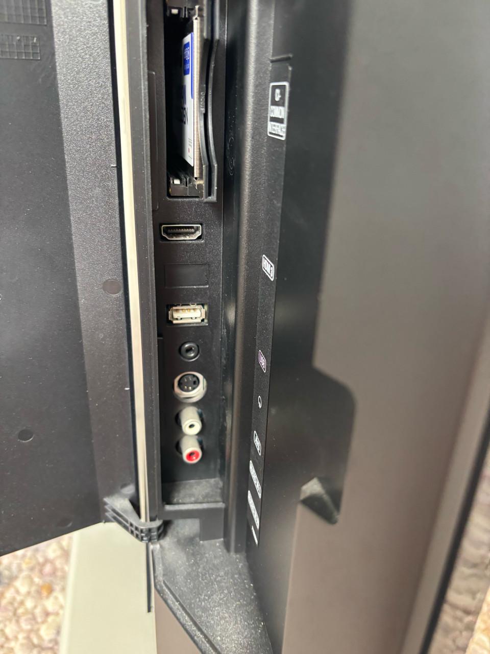 Loewe Connect ID 32