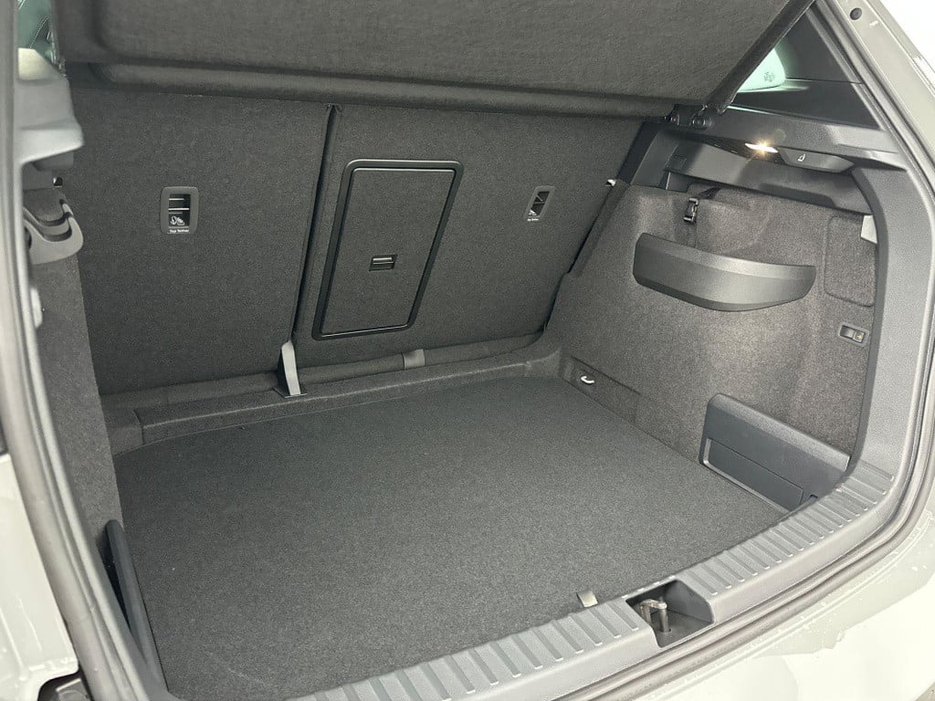 Skoda Karoq 1.5 tsi act sportline business