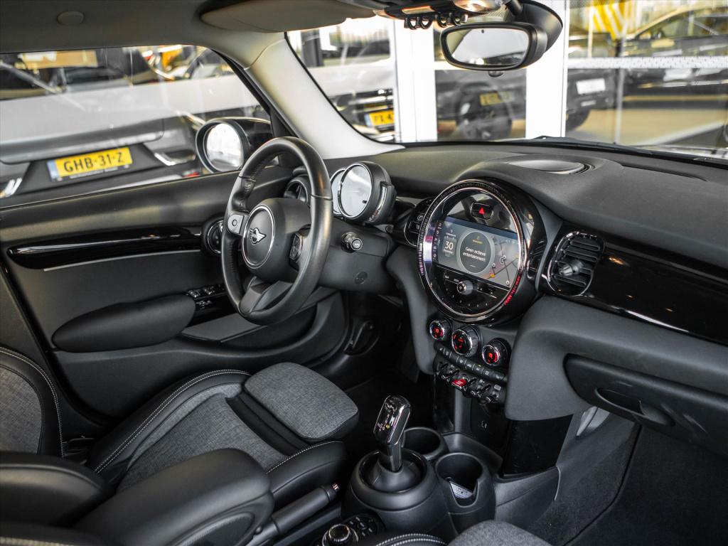 Mini 5-deurs mini (f55) 1.5 one business edition automaat | camera | naviga