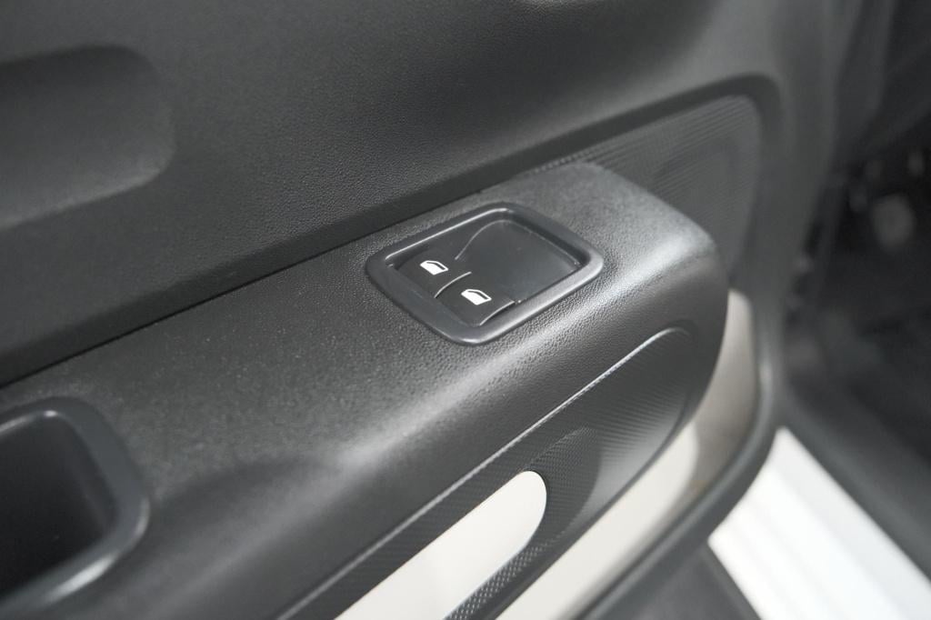 Citroen C3 puretech 82 feel | climate control | apple carplay | cruise cont