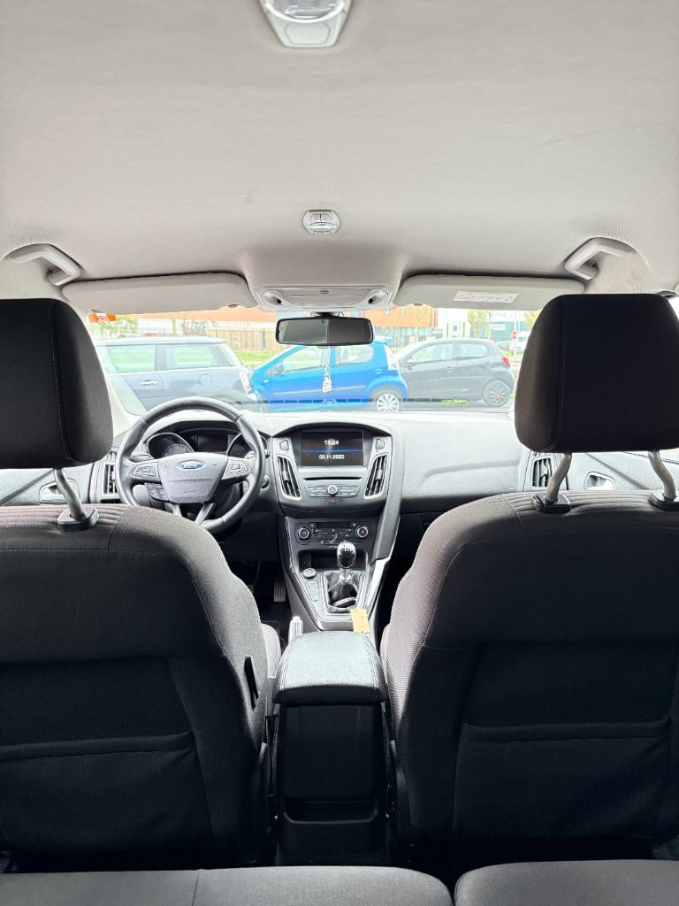 Ford Focus 1.0 - titanium edition