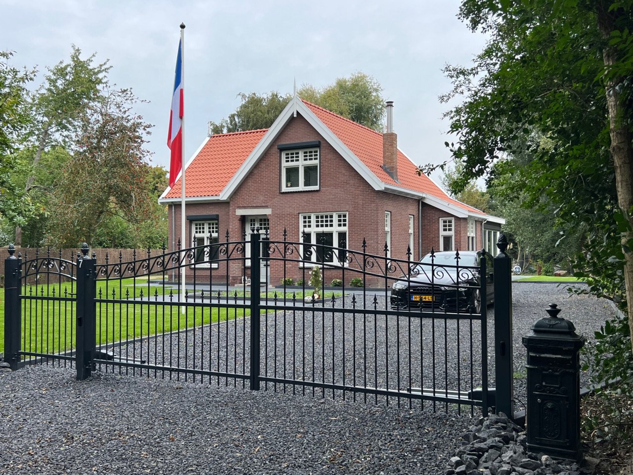 OUD-HOLLANDSE INRIJPOORTEN. OP MAAT GEMAAKT.