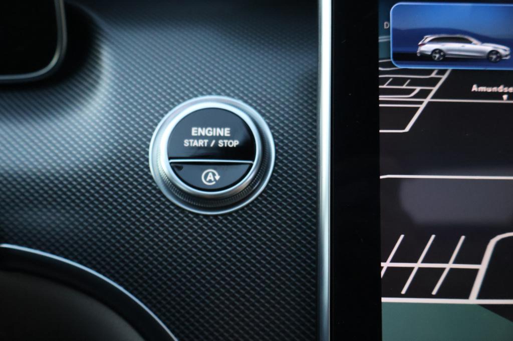 Mercedes-Benz C-Klasse estate 200 avantgarde l panoramadak l beige leder in