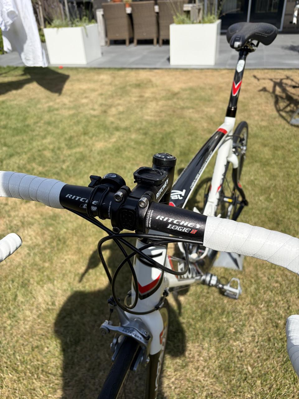 Kuota Kharma Full Carbon | Shimano Ultegra 3x10 | Maat 58/60