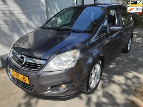 Opel Zafira 1.8 cosmo