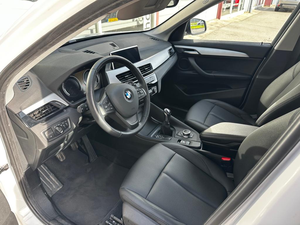 BMW X1 s drive 18i leder | navi | 17" lm