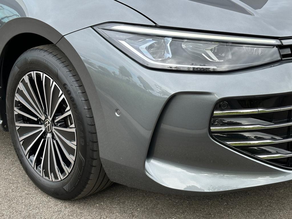 Volkswagen Passat variant 1.5 etsi 150pk elegance | alcantara | head up | c