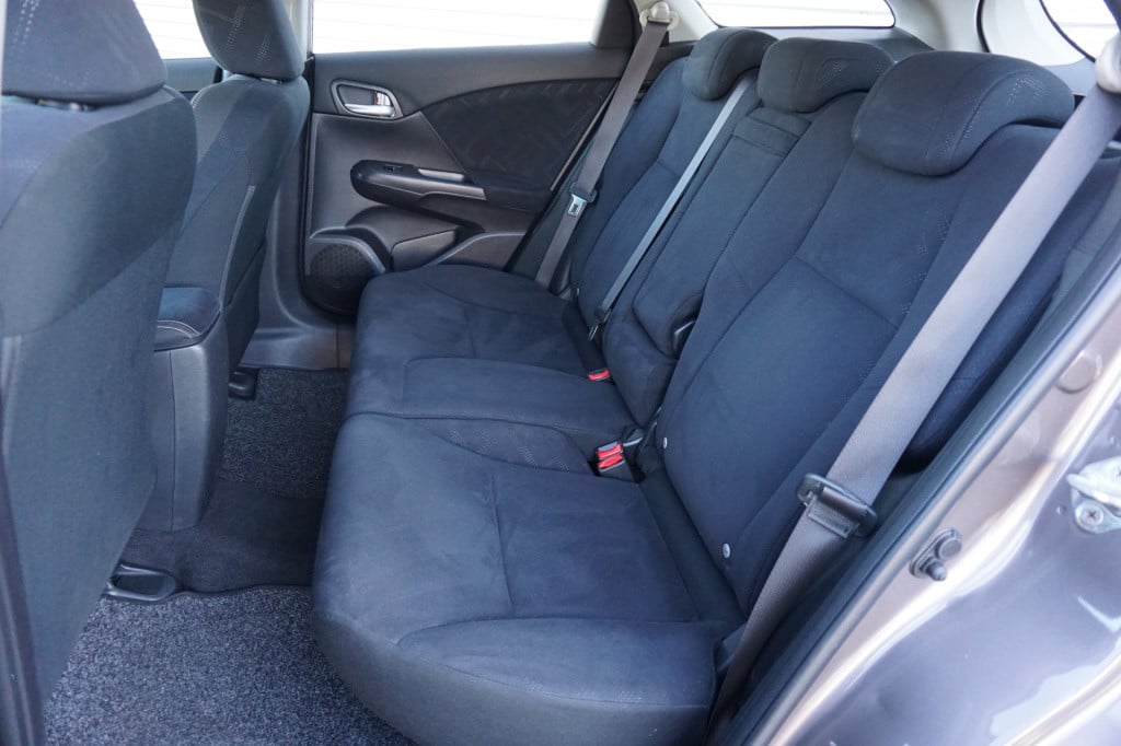 Honda Civic tourer 1.8 sport business edition climate / stoelverw. / cruise