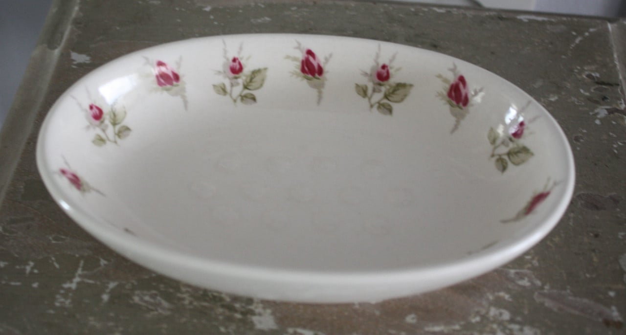 Zeepbakje met rozen