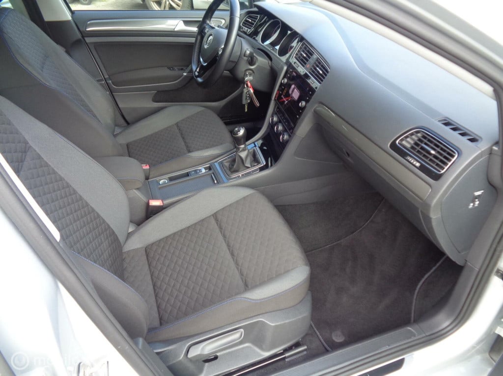 Volkswagen Golf variant 1.5 tsi highline/airco/lm velgen/trekhaak/1st eig/c