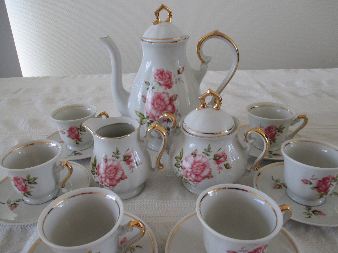 Zeer Mooi Zajecar FP Porcelein koffieset voor 6 Personen