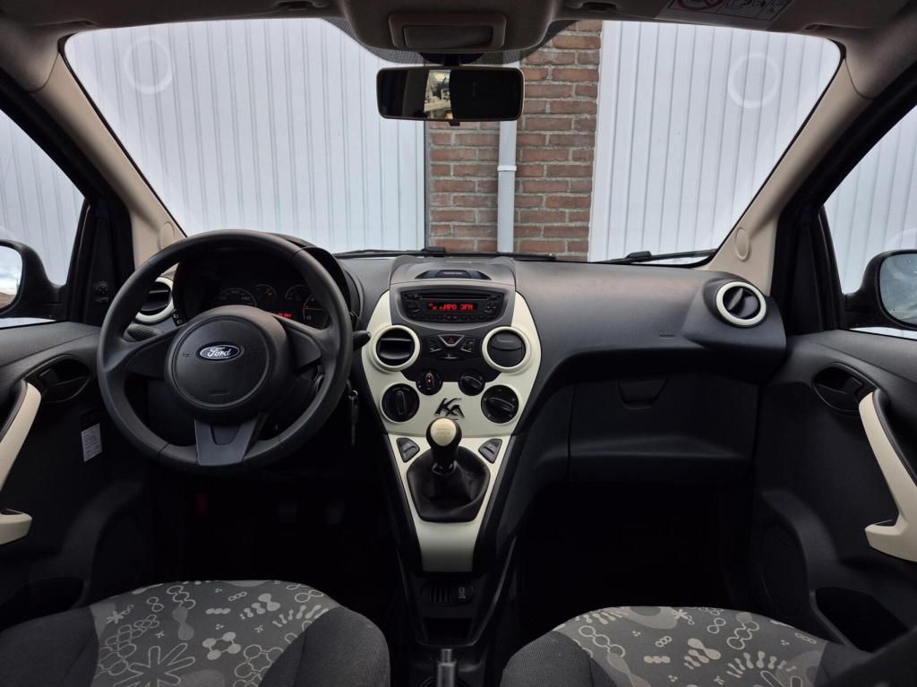 Ford KA 1.2 style origineel nl / airco / nieuwe distriebutieriem