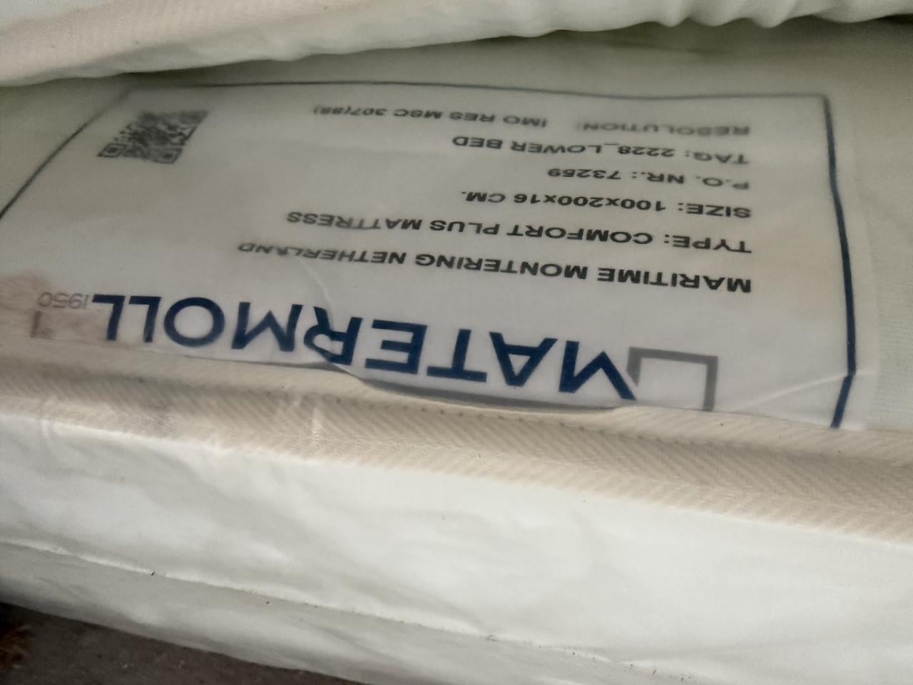 Nieuwe Matermoll matrassen 1/2 persoons