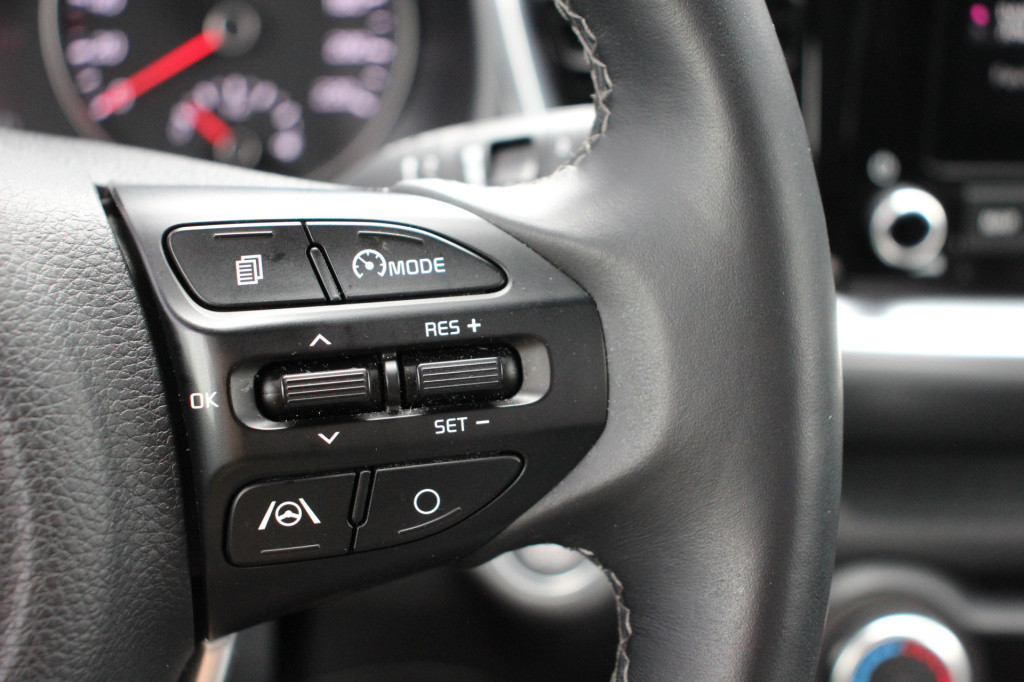 Kia Stonic 1.0 t-gdi platinum edition | schuifdak | leder | camera