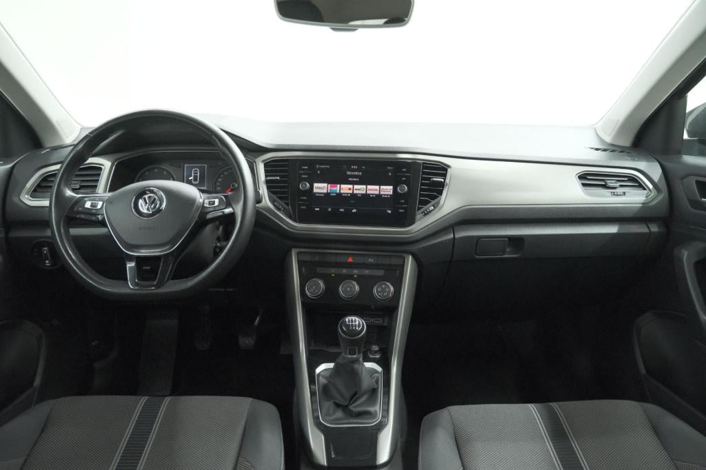 Volkswagen T-roc 1.0 tsi style business 116pk | trekhaak | adaptieve cruise