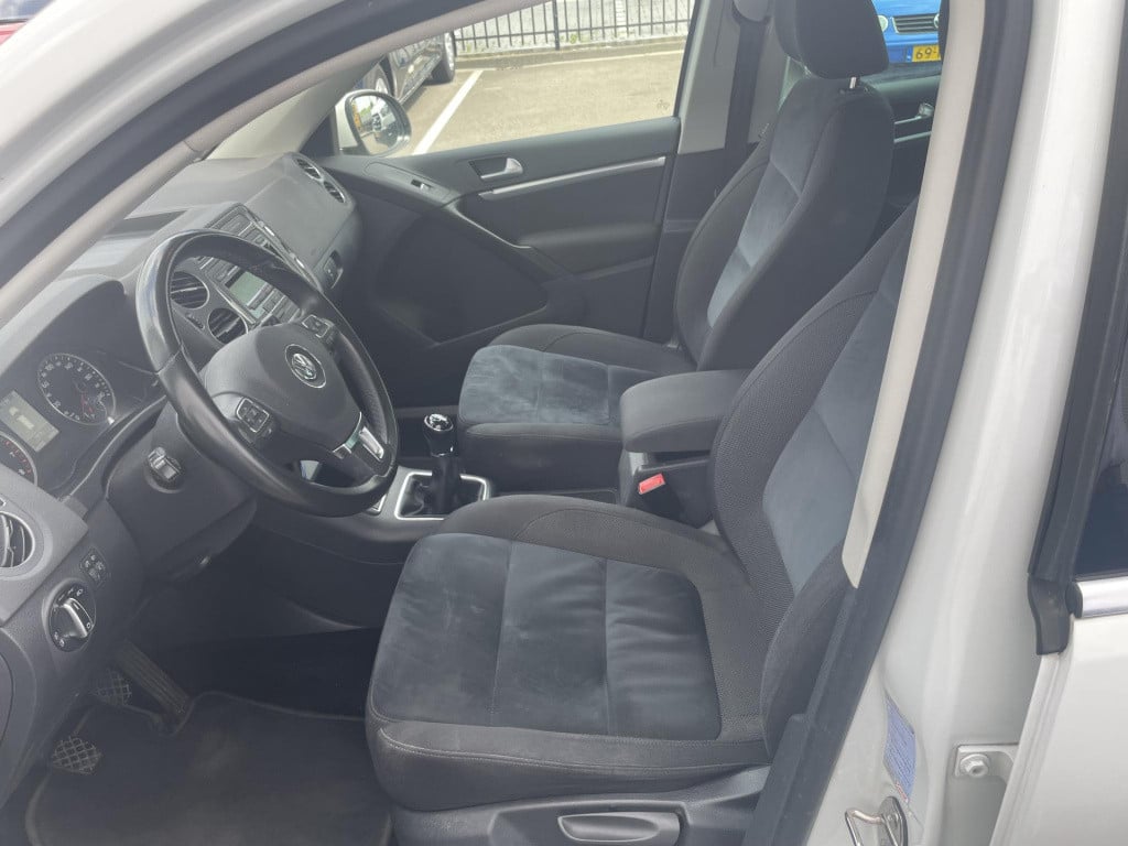 Volkswagen Tiguan 1.4 tsi sport&style wegklapbare trekhaak