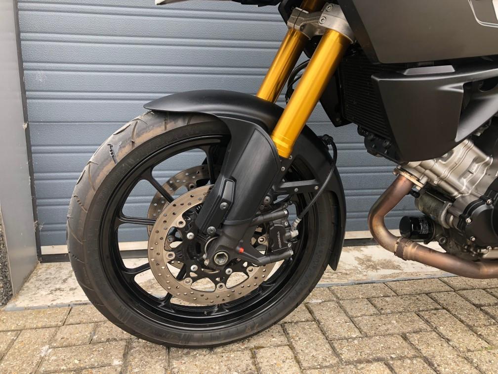 Suzuki V-Strom DL1000 uit 2015, 30.555km, ABS, 3-delige kofferset, €7250,-