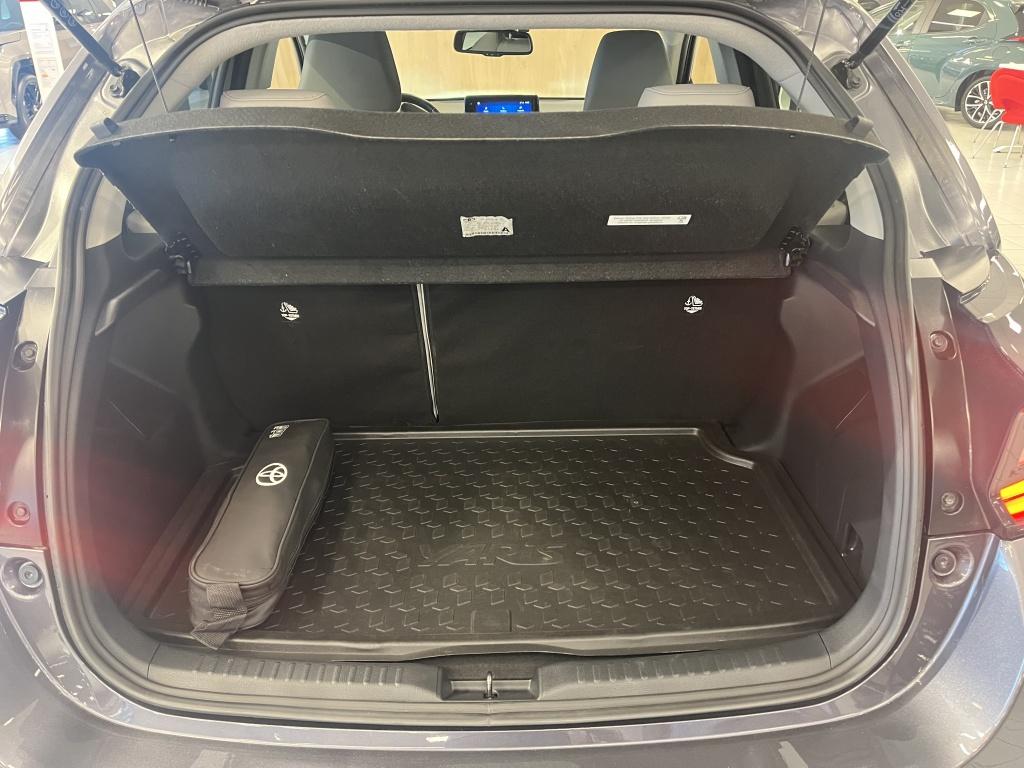 Toyota Yaris 1.5 hybrid executive
