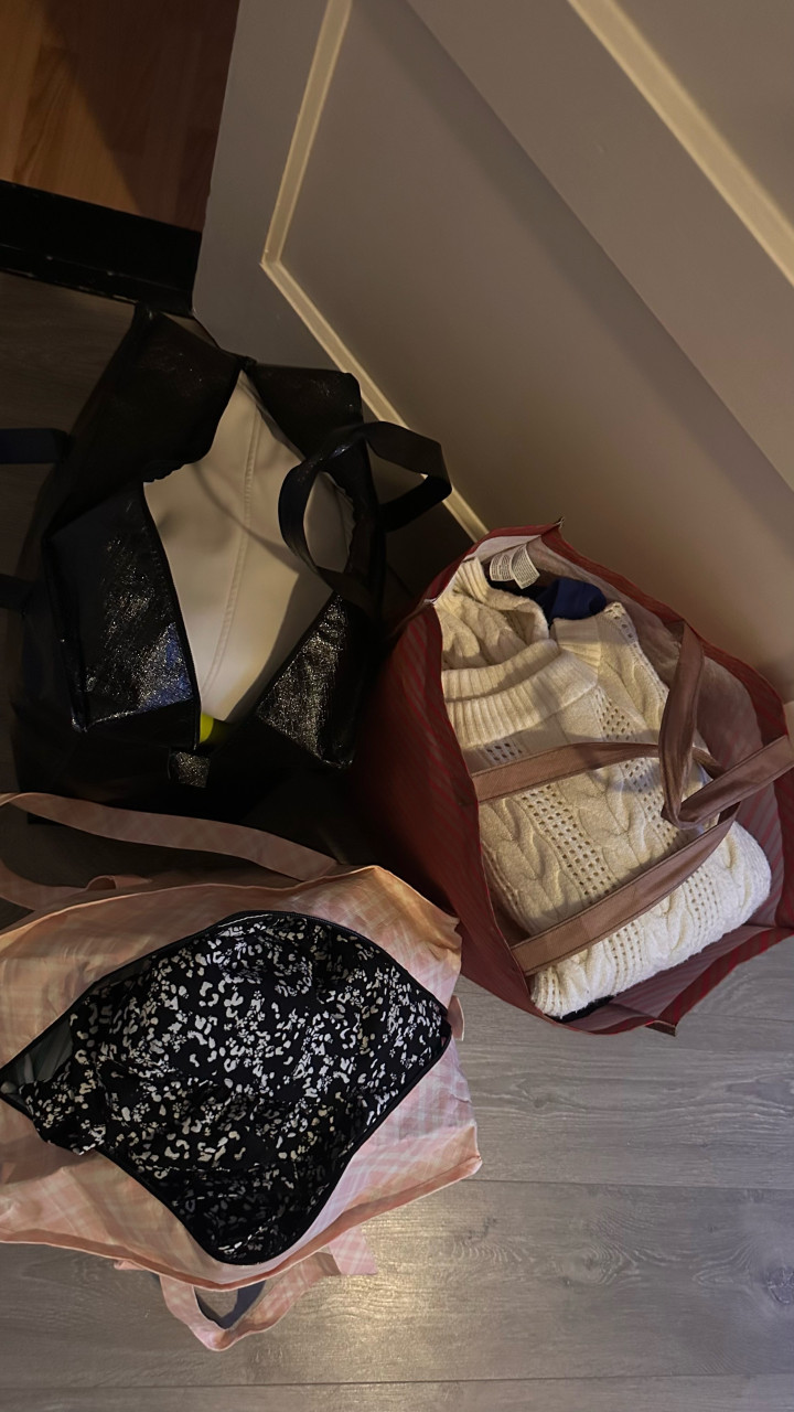3 bigshoppers vol dameskleding (meer dan 50 stuks)